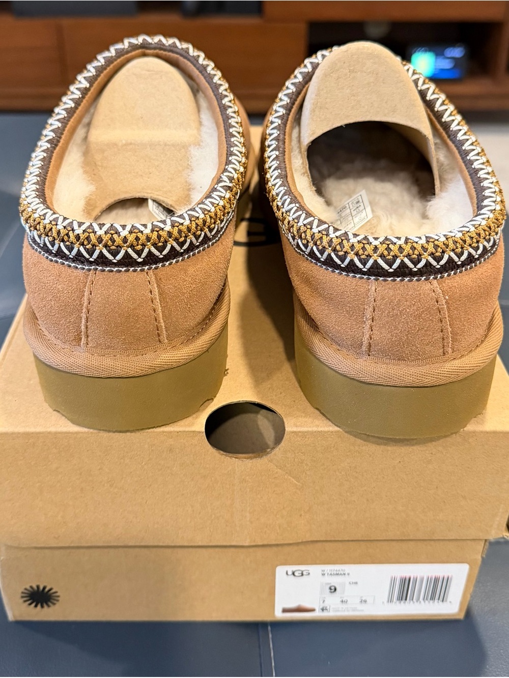 UGG Tasman II Womans - Picture 5 of 8